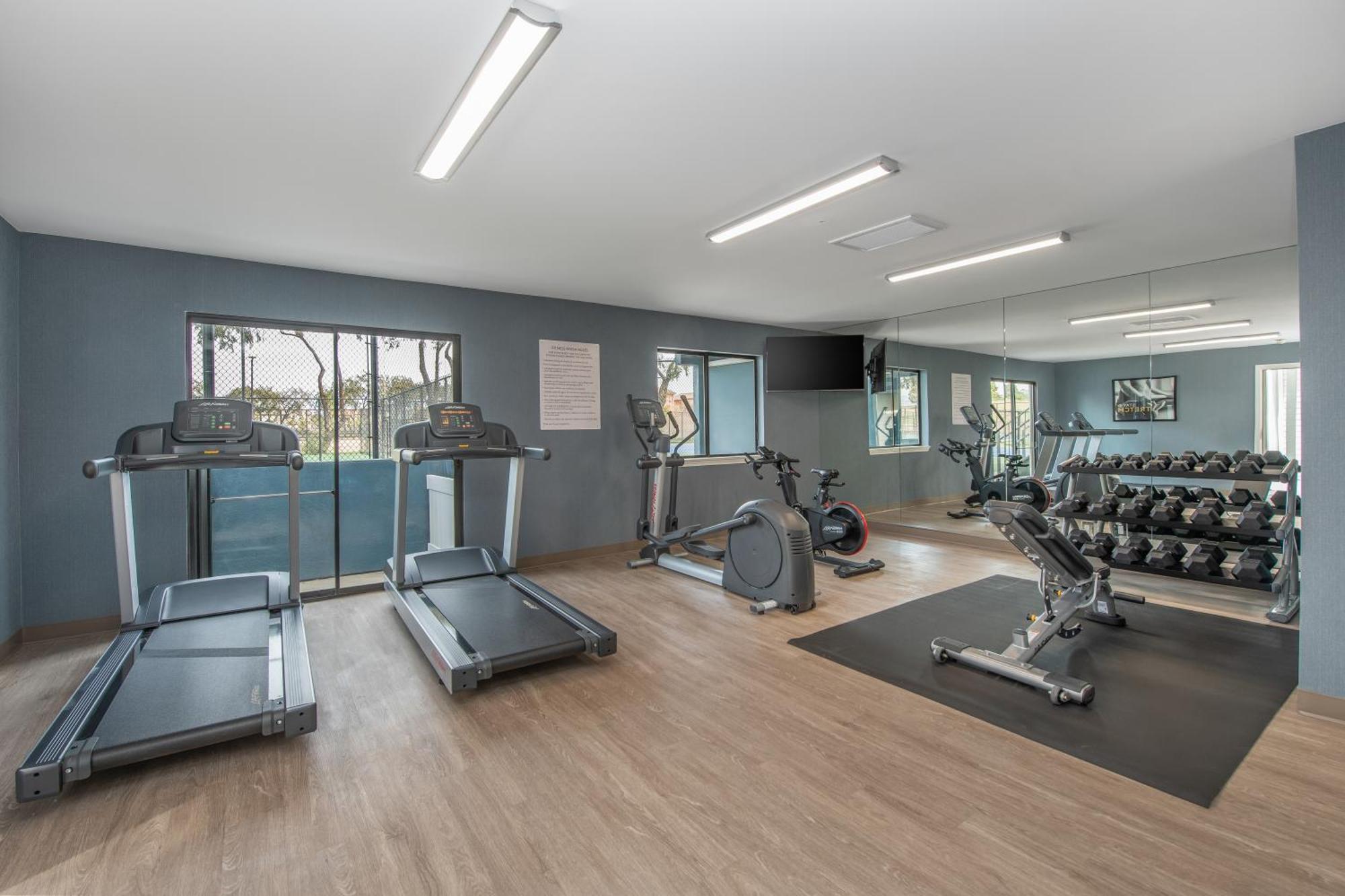 Staybridge Suites Oxnard - River Ridge By Ihg Exteriör bild