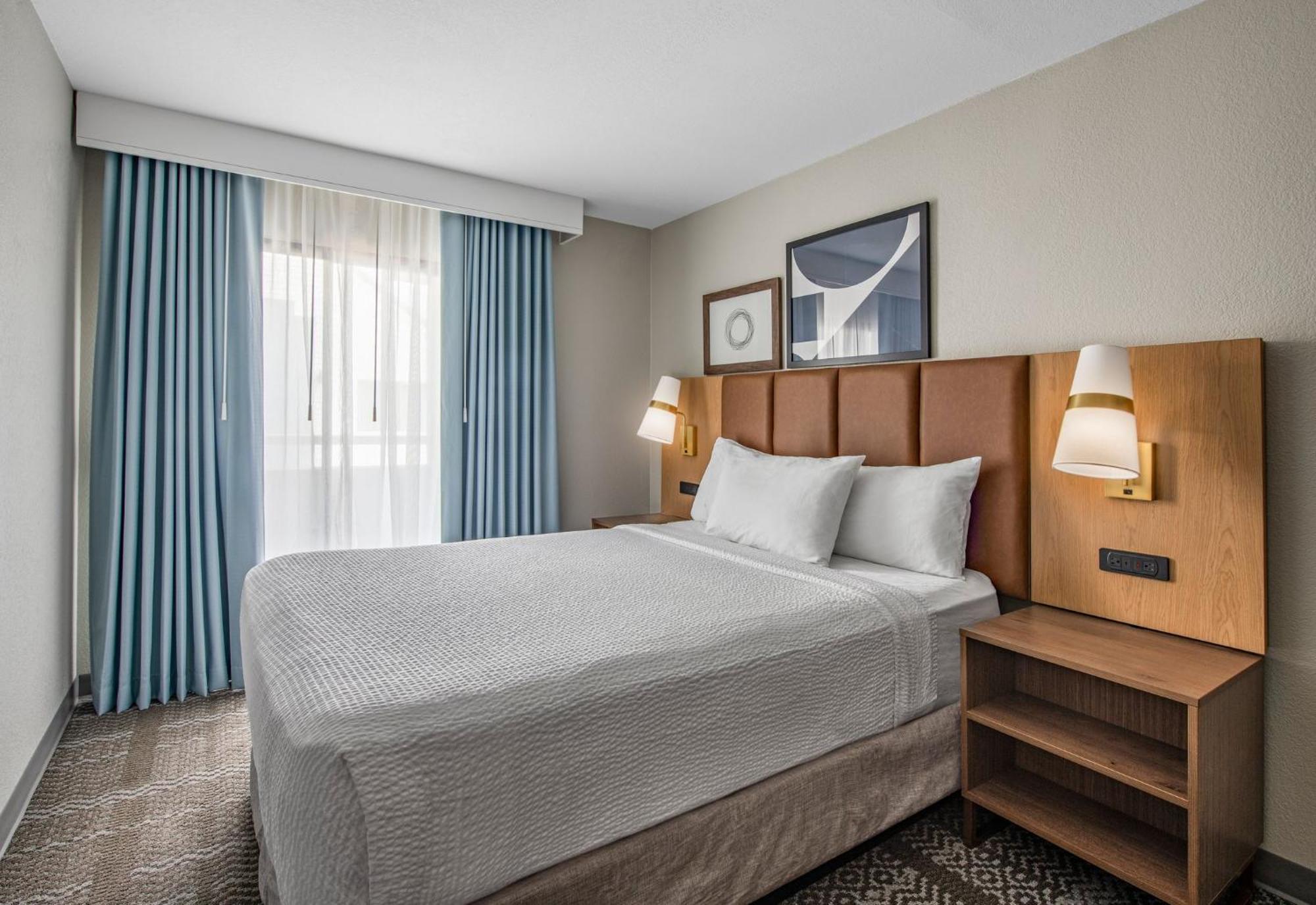 Staybridge Suites Oxnard - River Ridge By Ihg Exteriör bild