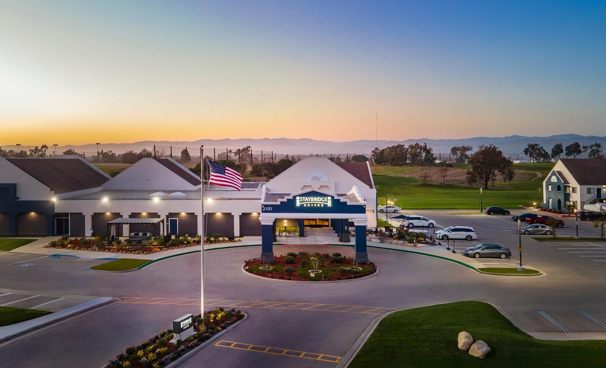 Staybridge Suites Oxnard - River Ridge By Ihg Exteriör bild