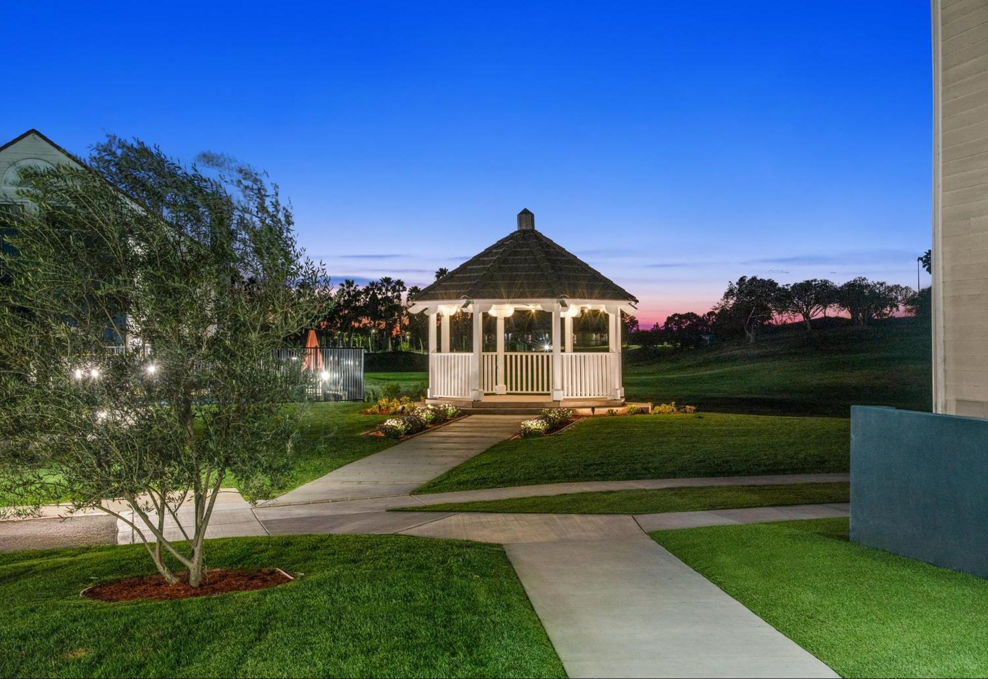 Staybridge Suites Oxnard - River Ridge By Ihg Exteriör bild
