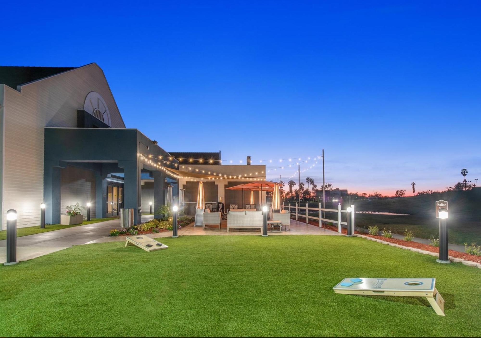 Staybridge Suites Oxnard - River Ridge By Ihg Exteriör bild