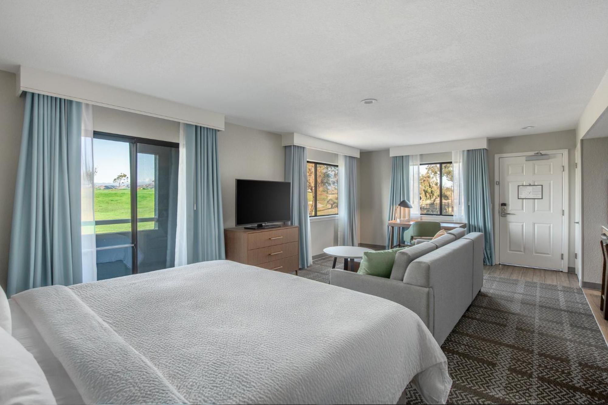 Staybridge Suites Oxnard - River Ridge By Ihg Exteriör bild
