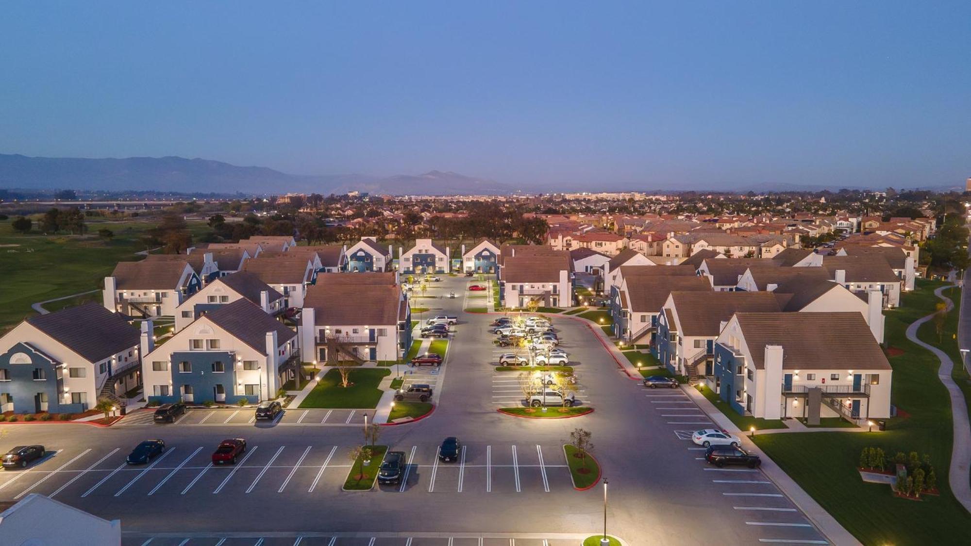 Staybridge Suites Oxnard - River Ridge By Ihg Exteriör bild